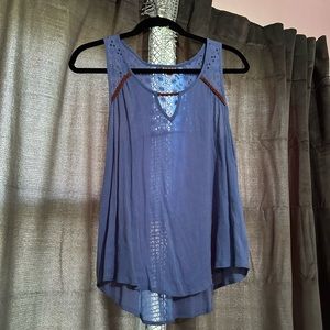 Eyeshadow shirt size small. Worn once. Like new condition.